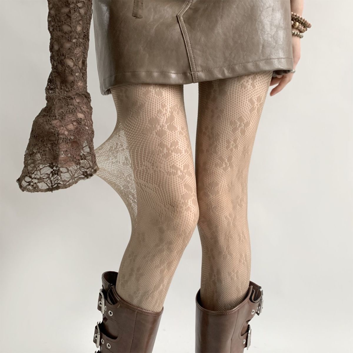 Hollowed Lace Mesh Stockings with Bottom Pantyhose Lolita Retro Floral Vine White Black Brown Stockings for Women Tights