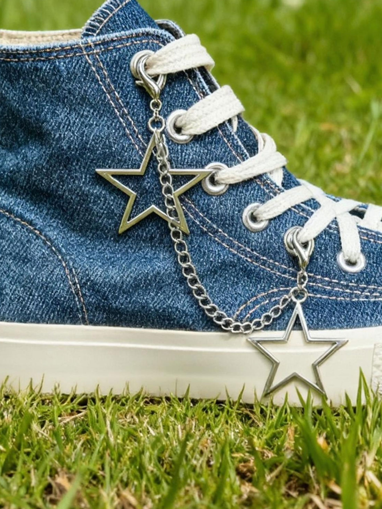 Grunge Punk 2-Piece Punk Star-Shaped Hip-Hop Style Shoe Decoration DIY Accessories, Suitable for Casual Shoes, Sneakers, Canvas Shoes, Boots, and DIY Shoe Decorations; Removable and Reusable.