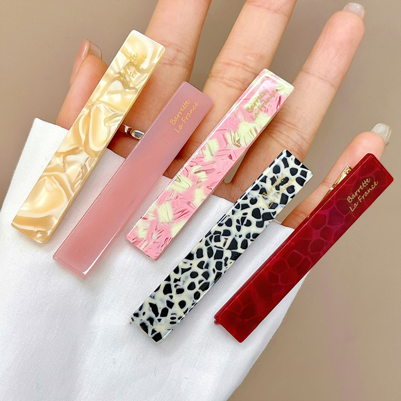 2pcs Women's Korean High-End Acetate Hair Clips Simple Alphabet Design Side Bangs Duckbill Hair Accessories