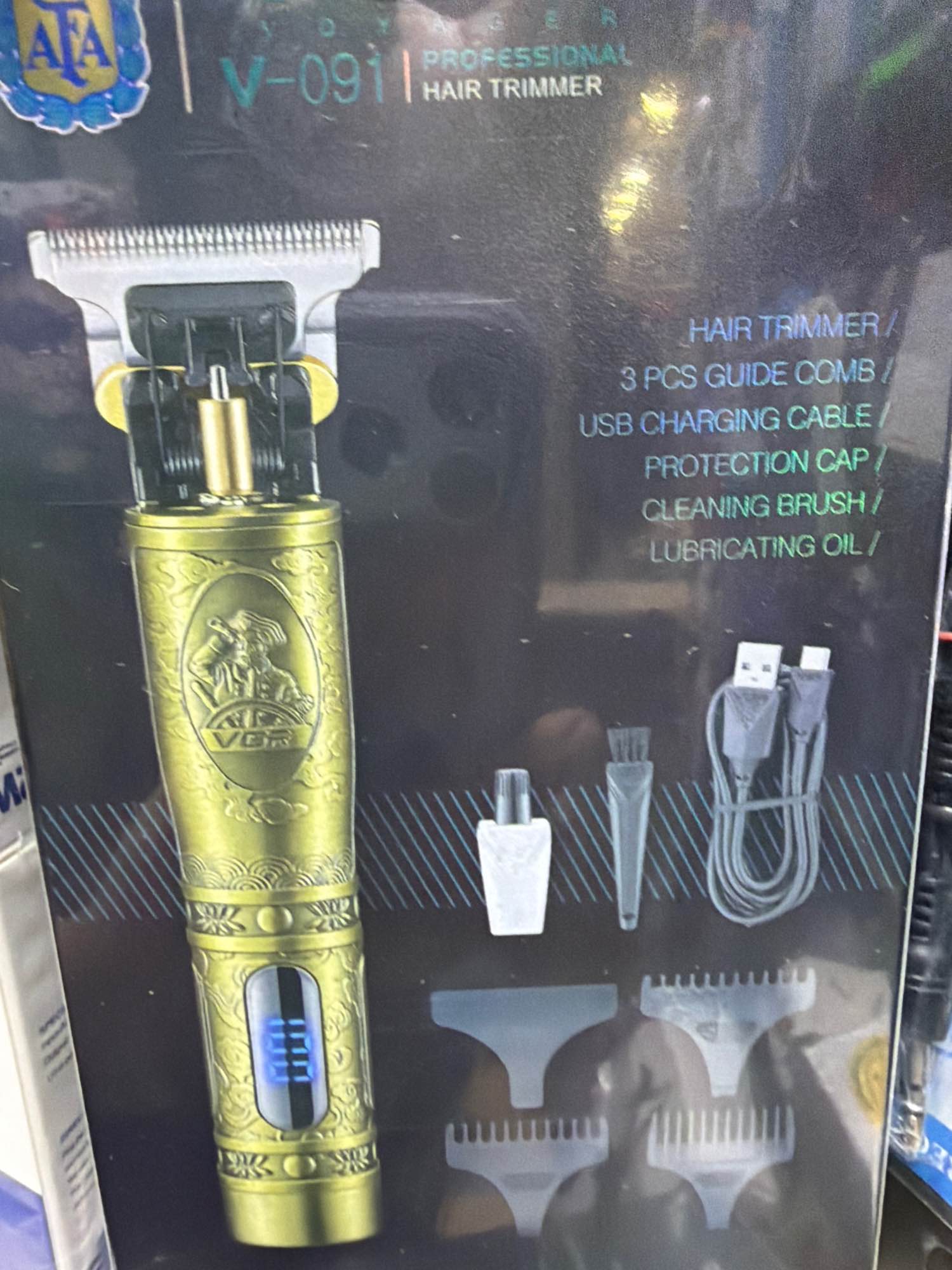 Vgr Professional Trimmer And Shaving System