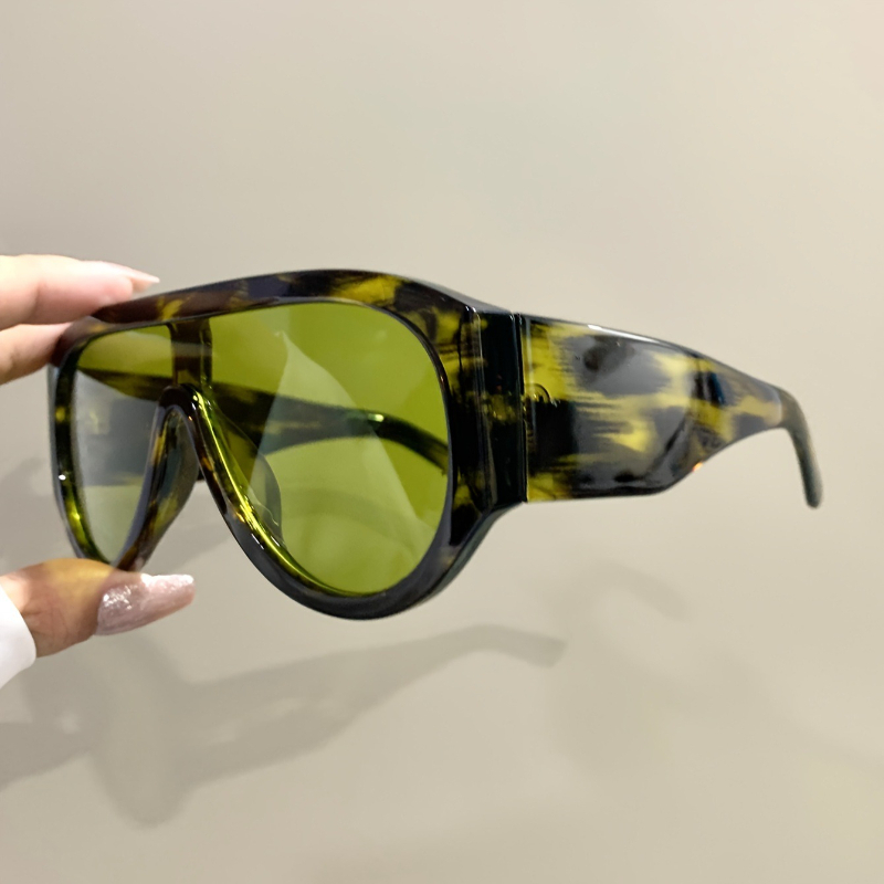 New Oversized Pilot Sunglasses Women Fashion Luxury Big Frame Round Green Gradient Sunglasses Retro Classic Thick Shades