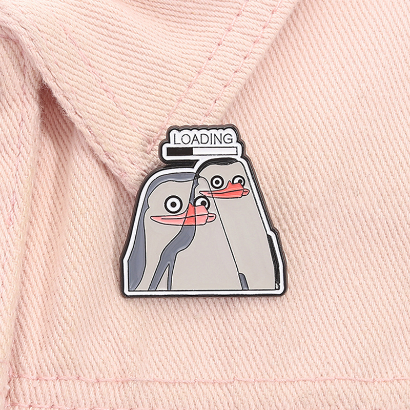 Penguin Loading Enamel Pin Cartoon Cute Animal Brooch Lapel Backpack Badge Funny Jewelry Accessories for Kids Friends