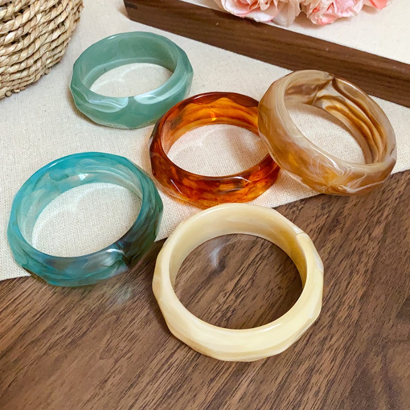 Striped Smudging Cut Surface Acrylic Bangles for Women Exaggerated High-end Round Resin Bangle Retro Thick Punk Jewelry M1