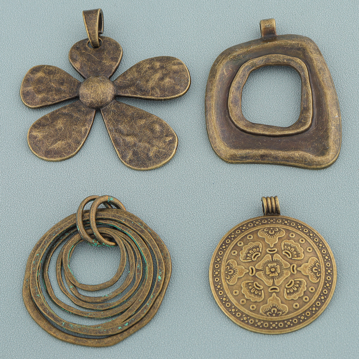 Antique Bronze Color Boho Round Floral Pattern Charms Indian Pendants For DIY Necklace Jewelry Making Findings , 1 PC