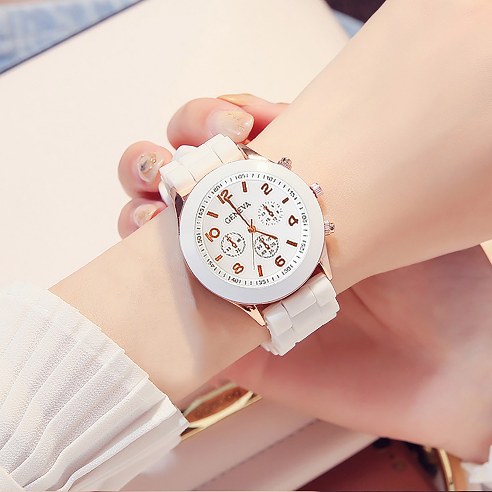 New Fashion Girls Watches Cartoon Watch For Kids Print Quartz Watch Childrens Cute Wristwatch Clock