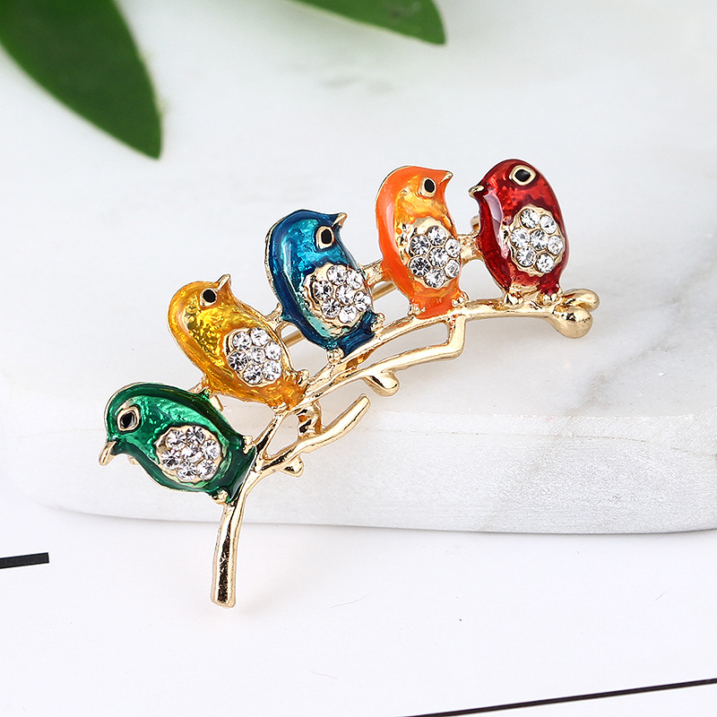 Blucome Colorful Five Cute Birds Brooches Crystals Enamel Jewelry For Girls Kids Best Scarf Shoulder Suit Collar Corsages