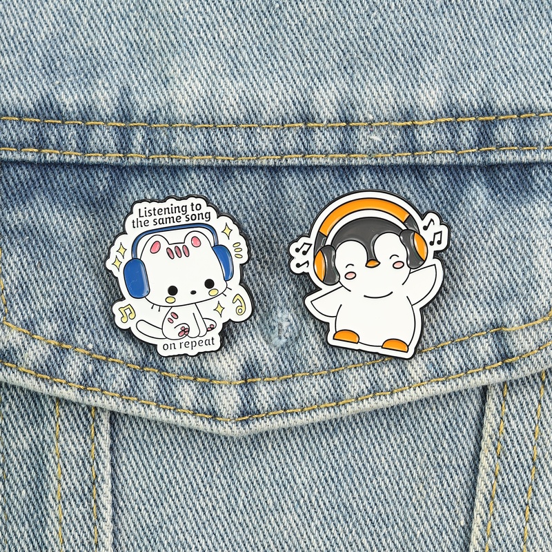 Music Lover Enamel Pins Cartoon Cat Penguin Headphone Brooches Lapel Badge Cute Sweet Animal Jewelry  for Friends