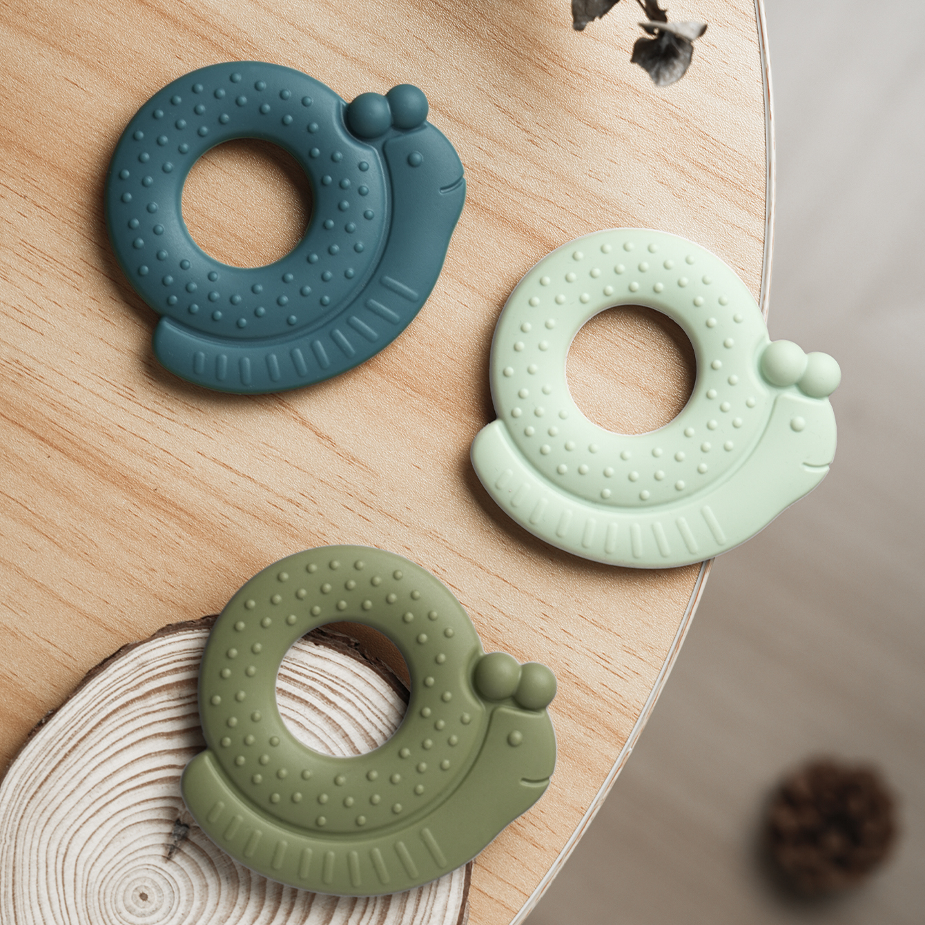 Color Kids 1PCS Silicone Car Teether BPA Free Cartoon Baby Chew Toy Newborn Infant Soothing Teething Sensory Relief Toy