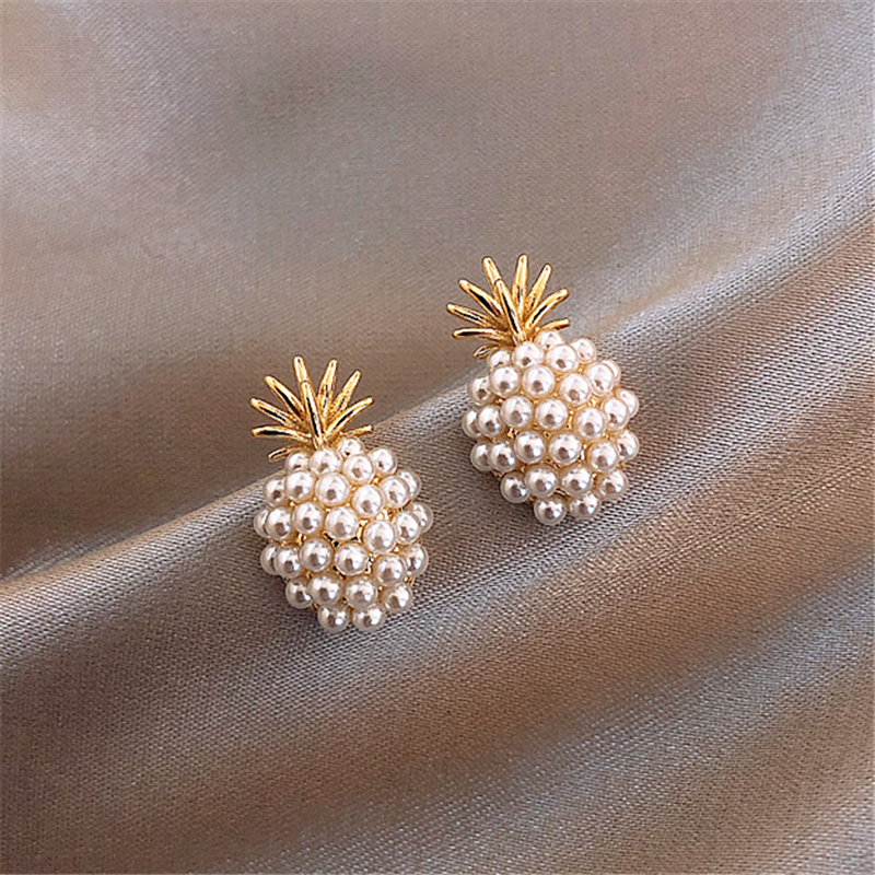 Imitation Pearl Mini Pine Earrings for Women Girls Small Simple Korean Fashion Chic Jewelry s 2024