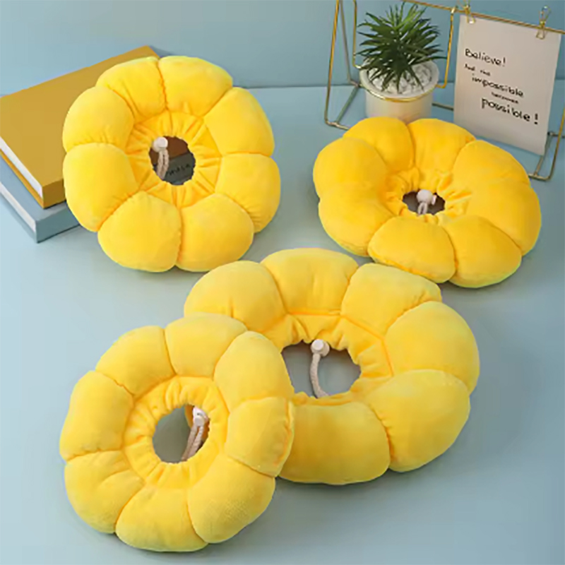 Sunflower Pet Collar Adjustable Anti Bite Surgery Anti Licking Wound Protection Collar Soft Plush Elizabeth Collar