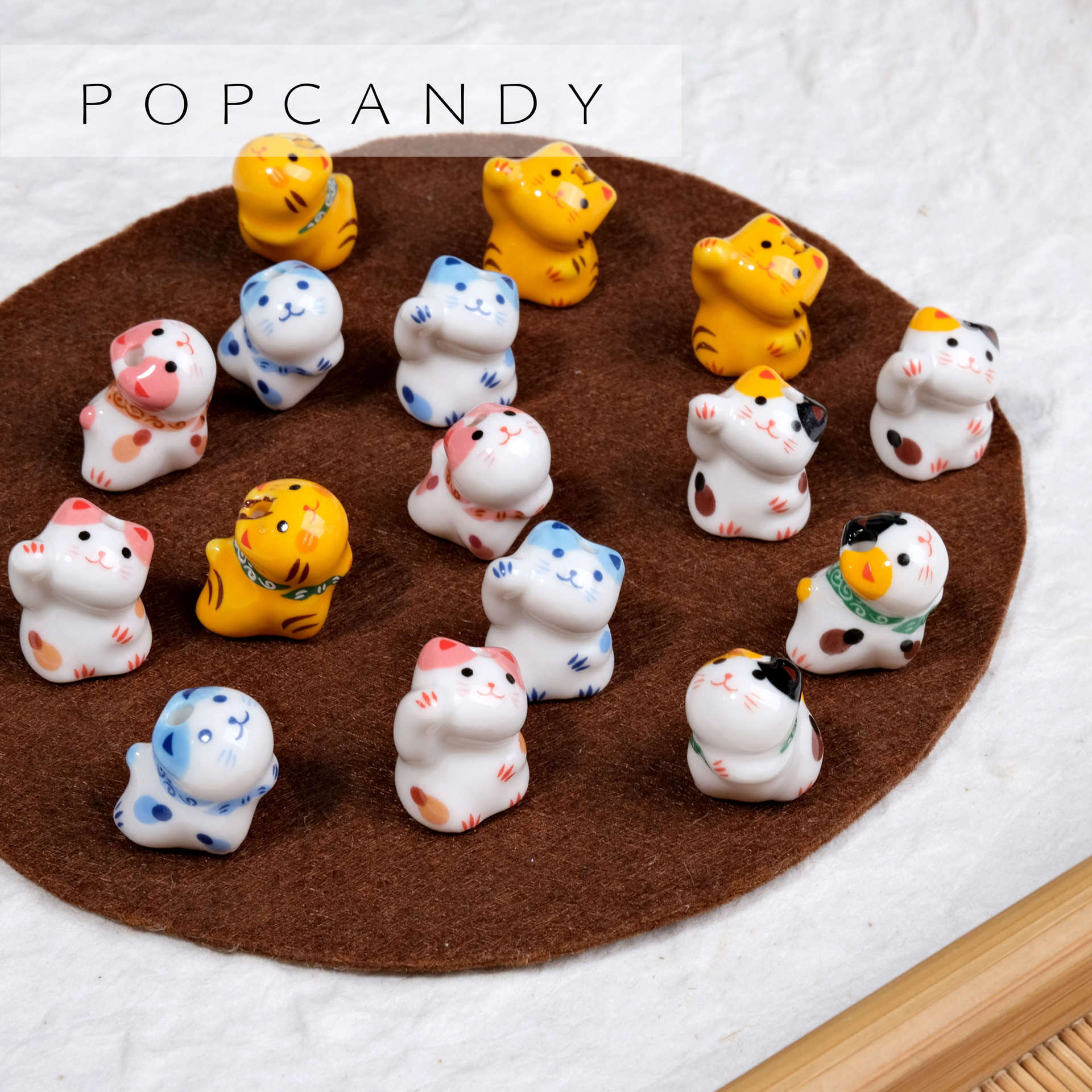 DW77 1pcs Retro Cute Lucky Cat Shape Ceramic Beads Jewelry Making Charm Handmade DIY Beads Loose Spacer Bracelet Trend Jewelry