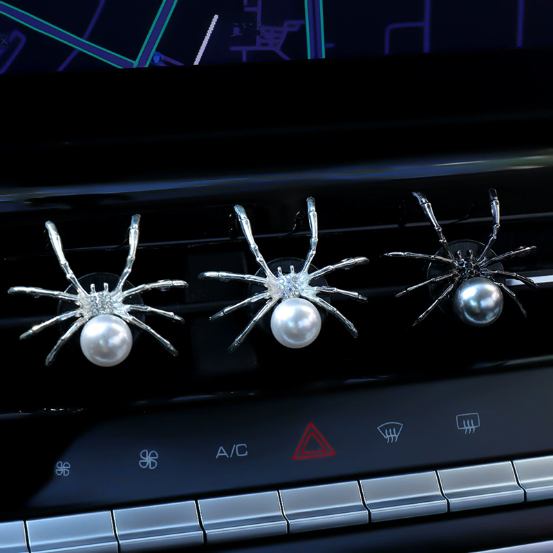 1Pcs Metal spider car air outlet clip silver black Halloween spider decoration car ventilation accessories