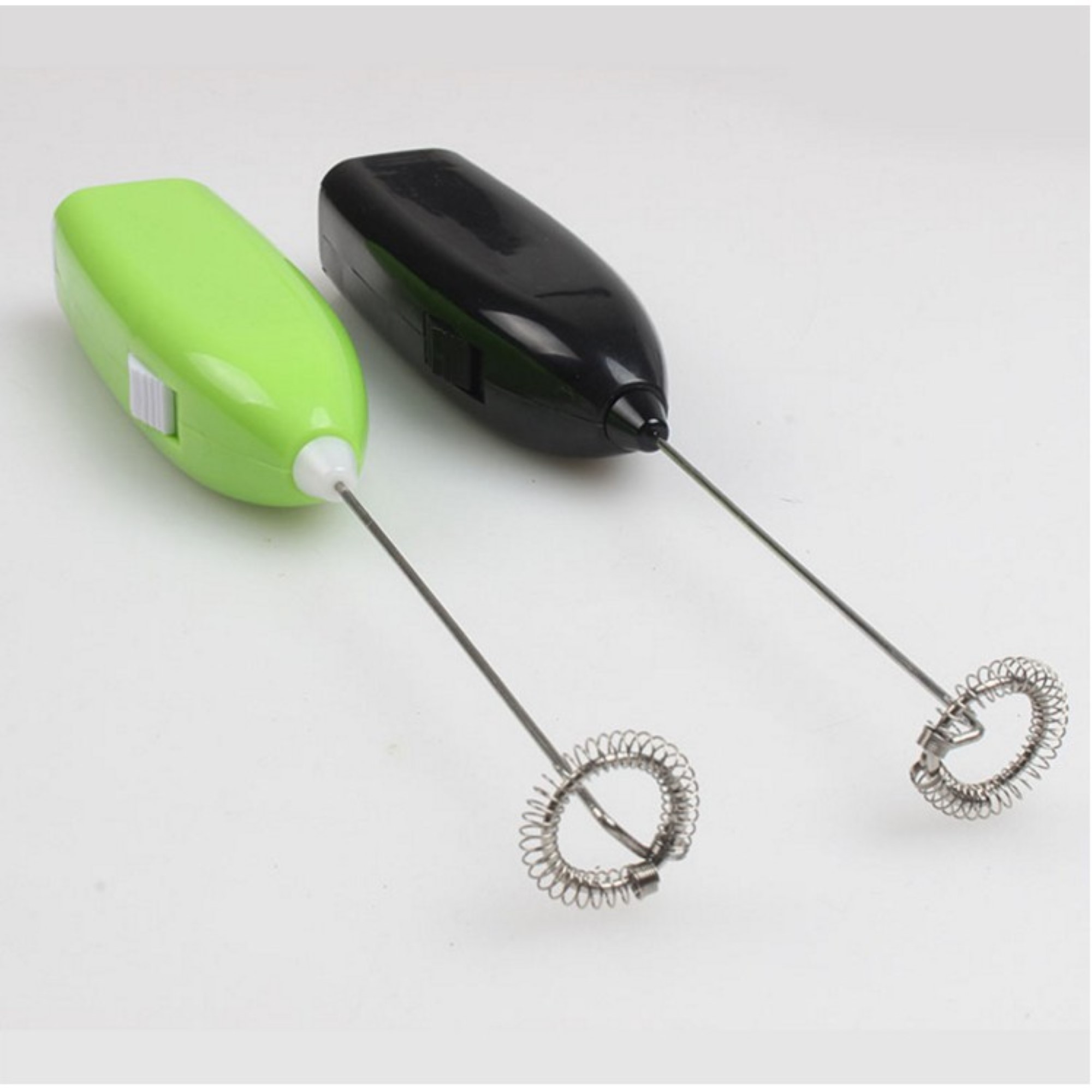Electric Battery Operated Coffee Beater Blender Mixer Handheld Milk Frother , Handheld Egg Beater Multicolor