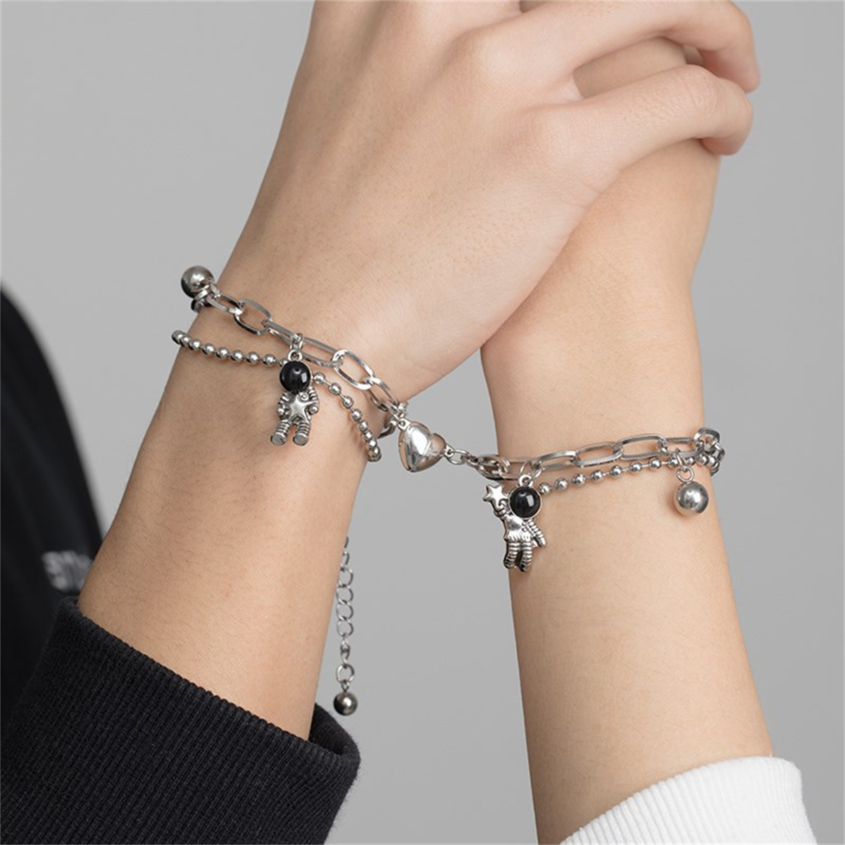 2pcs Magnetic Couple Bracelets Love Heart Shaped Matching Attraction Adjustable Bracelet Women Men Lover Engagement Jewelry