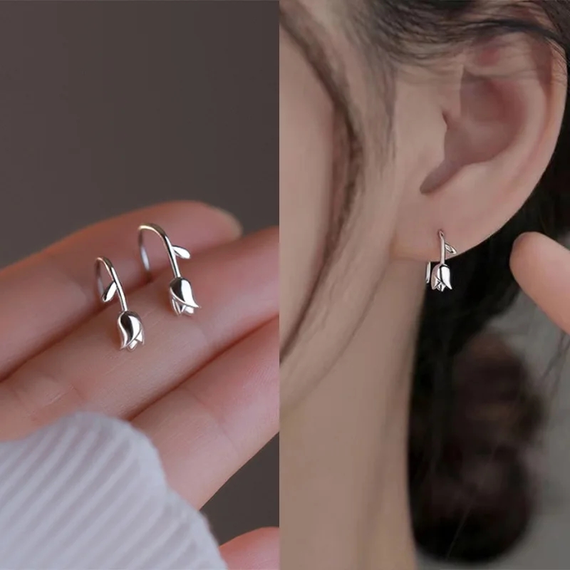 Fashion Tulip Flower Stud Earrings for Women Girls Simple Sweet Silver Color Earring Romantic Jewelry Party New Trend