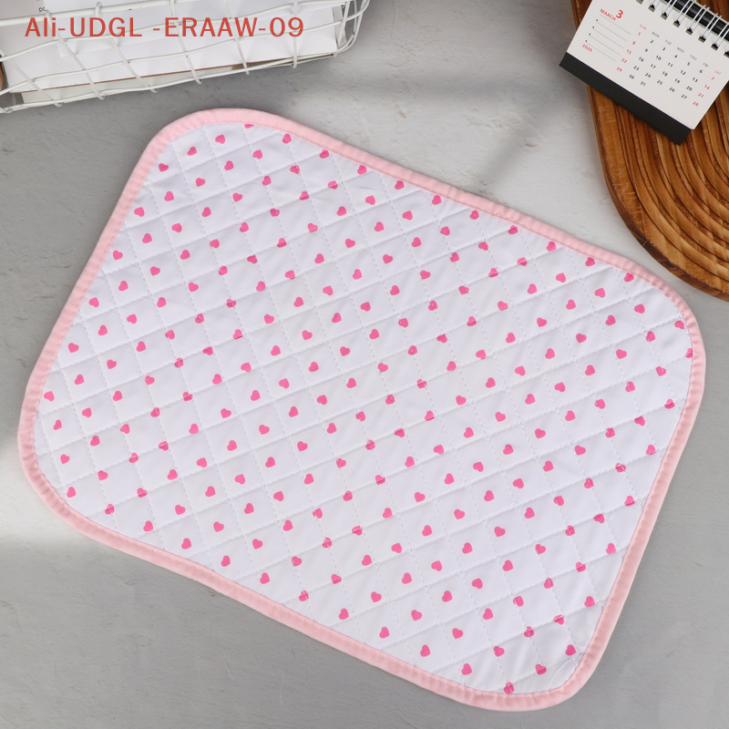 1PC Pink Love Quilted Japanese Style Ancient Table Mat Tablecloth Ins Style Student Desk Material Heart Shaped Table Mat Cute