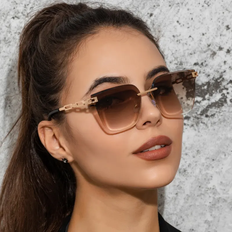 New Fashion Cat Eye Sunglasses Women Fashion Brand Designer Sun Glasses Female Trend Shades Brown Eyewear UV400 O947