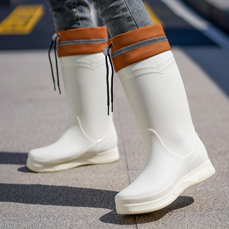 Outdoor new style rain shoes fashion women's shoes mid-calf outdoor rainforest hiking wading shoes height increasing waterproof