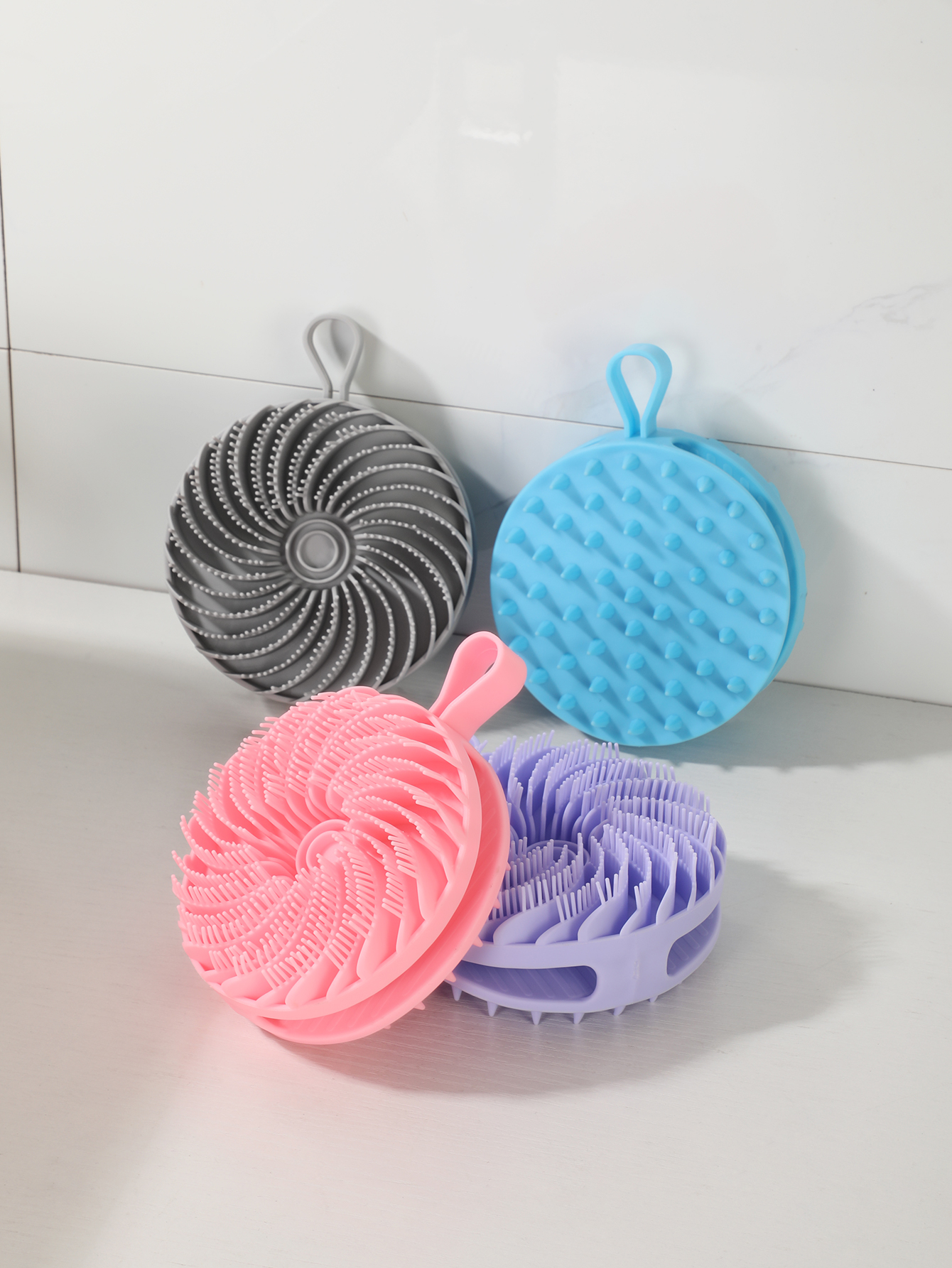 1pc Whirlwind Double Sided Bath Brush Hair Washing Bath 2-In-1 Cleaning Brush Rubbing Bath Massage Comb Outdoor Travel Portable
