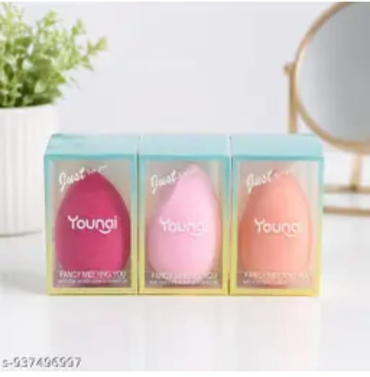 Best Quality Professional Makeup Beauty Blender for Smooth Finished look