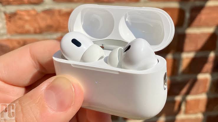 Airpods Pro3 Bluetooth Charging Pods design with Premium sound Quality