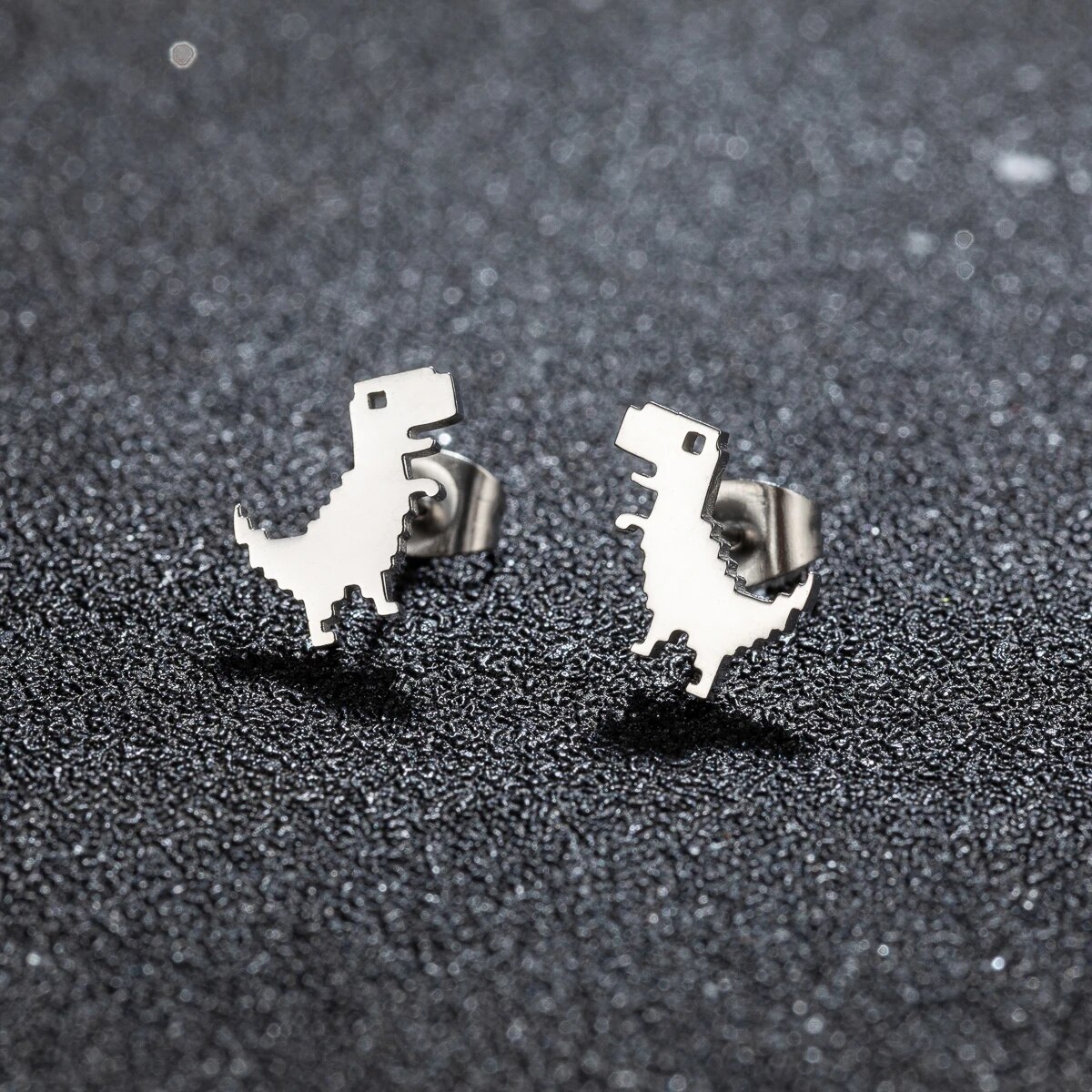 1Pair New Fashion Minimalist Cute Female Stainless Steel Mini Dinosaur Stud Earrings For Girls Jewelry Accessory GED509