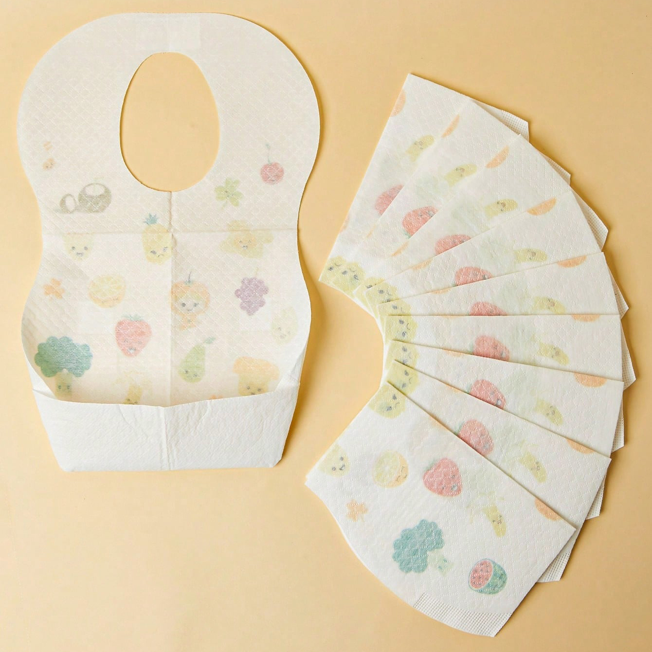 10 Pieces/bag Disposable Baby Bibs, Cute Cartoon Cleaning Bibs, Individual Single Pack, Perfect for Outdoor Travel Picnic
