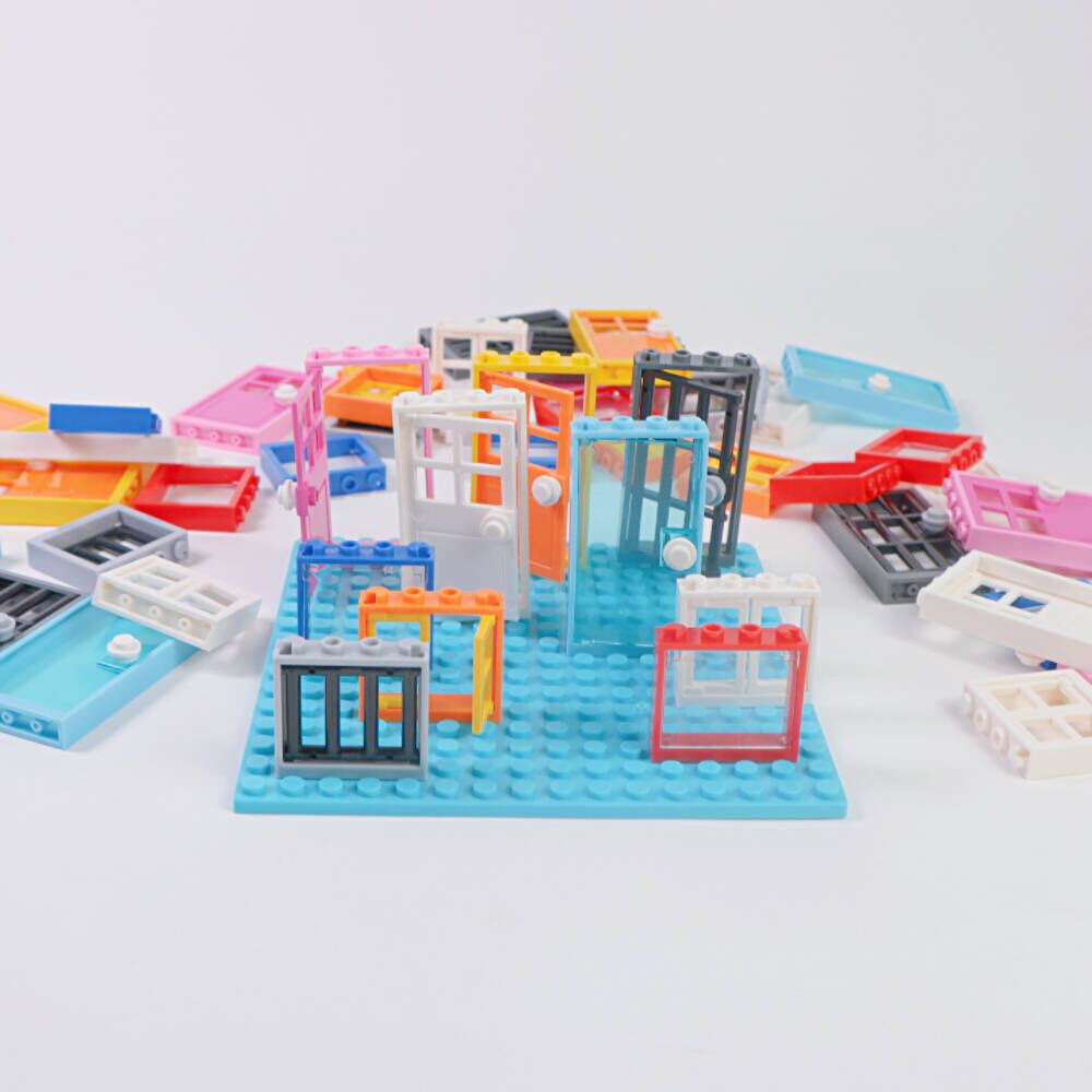 25PCS Windows Doors MOC Building Blocks DIY Toys Classic Bricks City Friends Blocks Parts House Toys Birthday