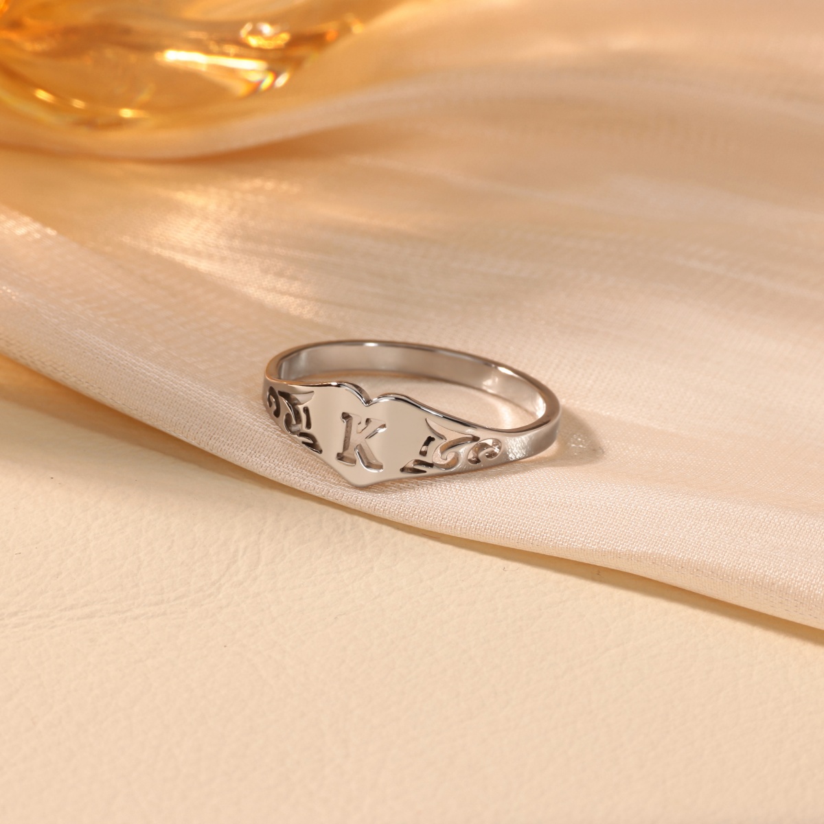 1pc Stainless Steel Heart Initial Letter Rings For Women Gold Plated Hollow A-Z Alphabet Hollow Flower Ring Wedding Jewelry
