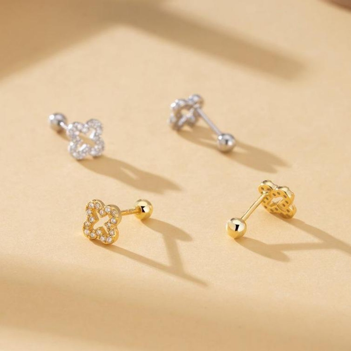 Fashion Shiny Zircon Hollow Out Four leaf clover flowers Earrings Sweet Cute Simple Jewelry Party Birthday Gift