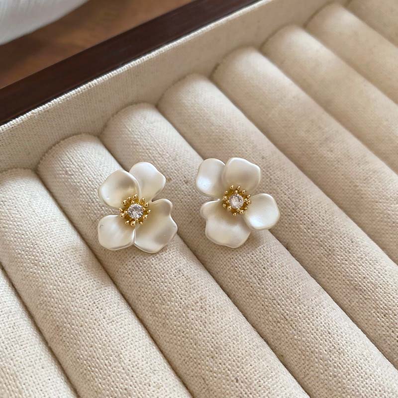 Chic Retro Sanding Flower Plant Zircon Stud Earrings for Women Fine Jewelry High Luxury Vintage Accessories