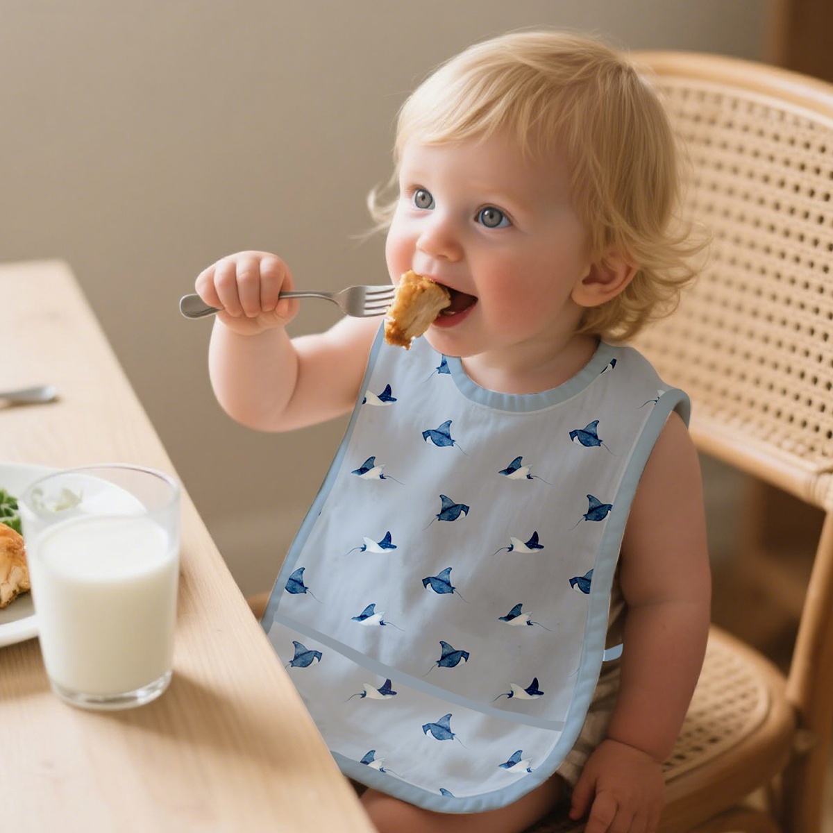 1 Pc 100%Polyester Waterproof Baby Bibs for Infant Toddler Cute Sleeveless Feeding Apron Bib Meal Burp Cloths