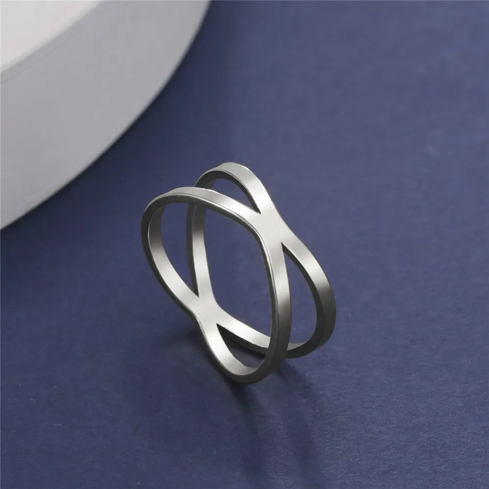 Skyrim Fashion Cross Couple Rings Stainless Steel Jewelry Woman Simple Hiphop Casual Man Ring Wedding Anniversary Wholesale