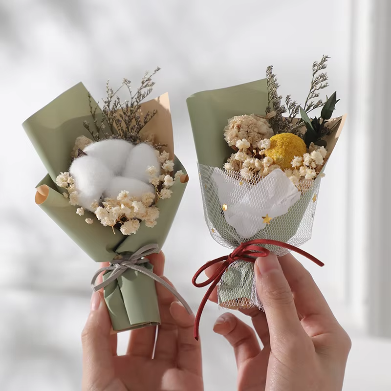 1pc artificial mini flowers, suitable for home, party, wedding decoration, Valentine's Day gifts and car decoration