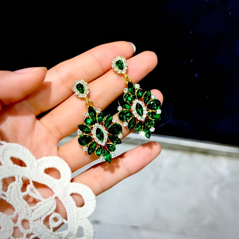 1Pair Luxury Trendy Green Water Droplet Shaped Inlaid Zircon Flower Drop Earrings for Women Bridal Elegant Party Accessory