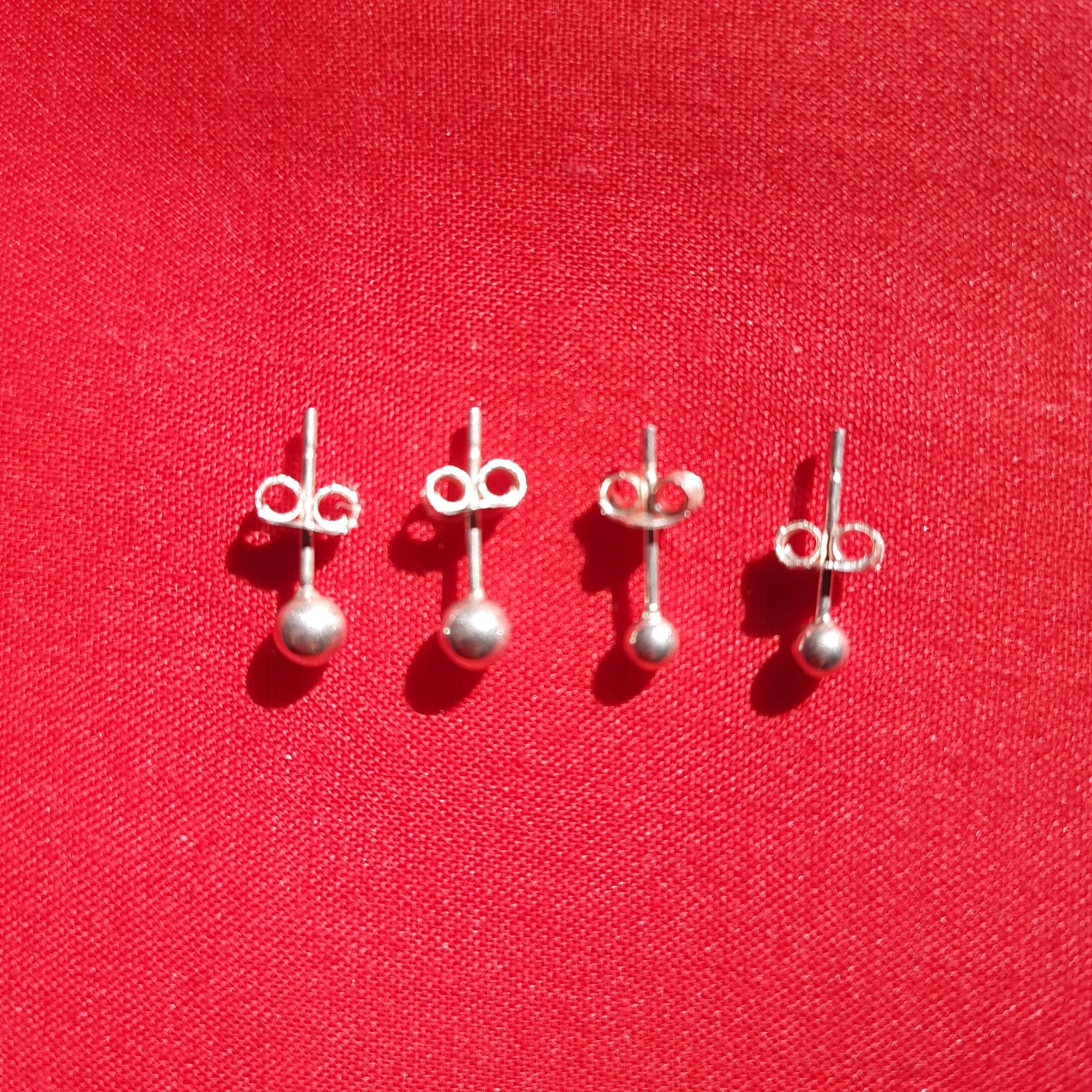 Silver Designed Ball Top Small and slightly larger for Baby and Men women, Price for 2 pairs - SP jewellers