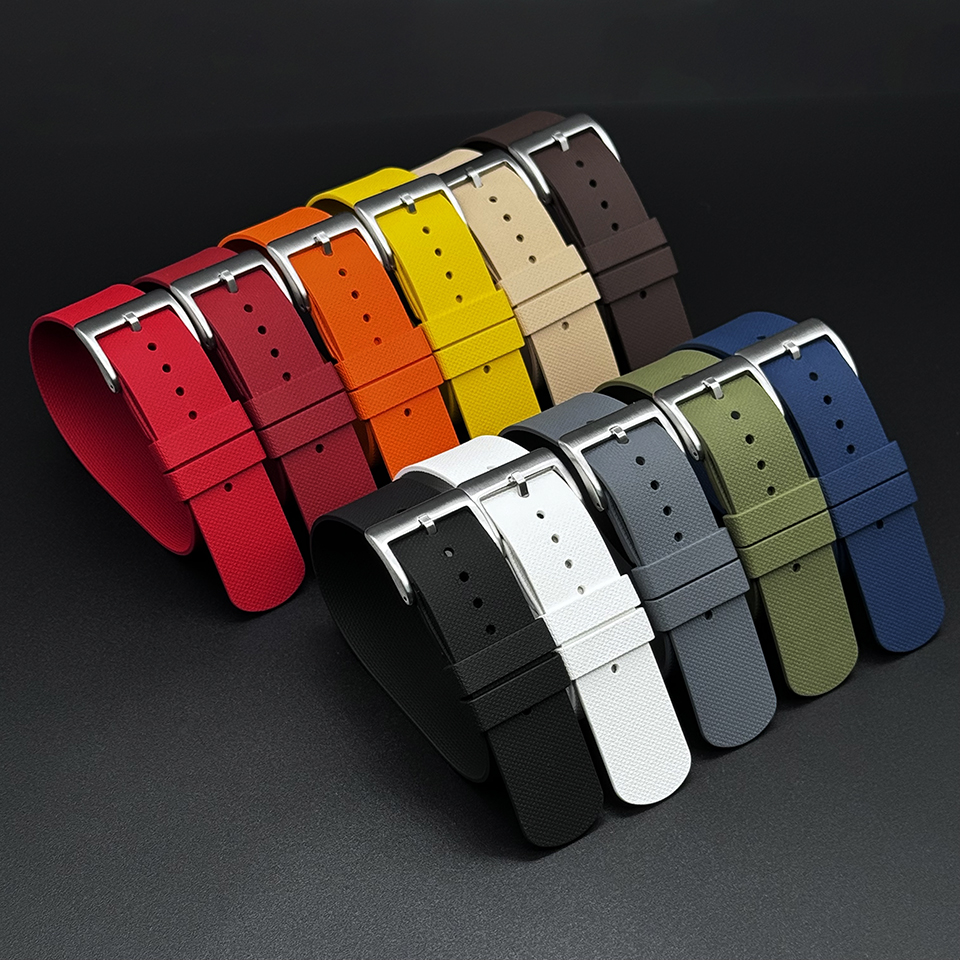 New Sports Fashion One Piece FKM Watch Strap 20mm 21mm 22mm Watch Band Wristband for