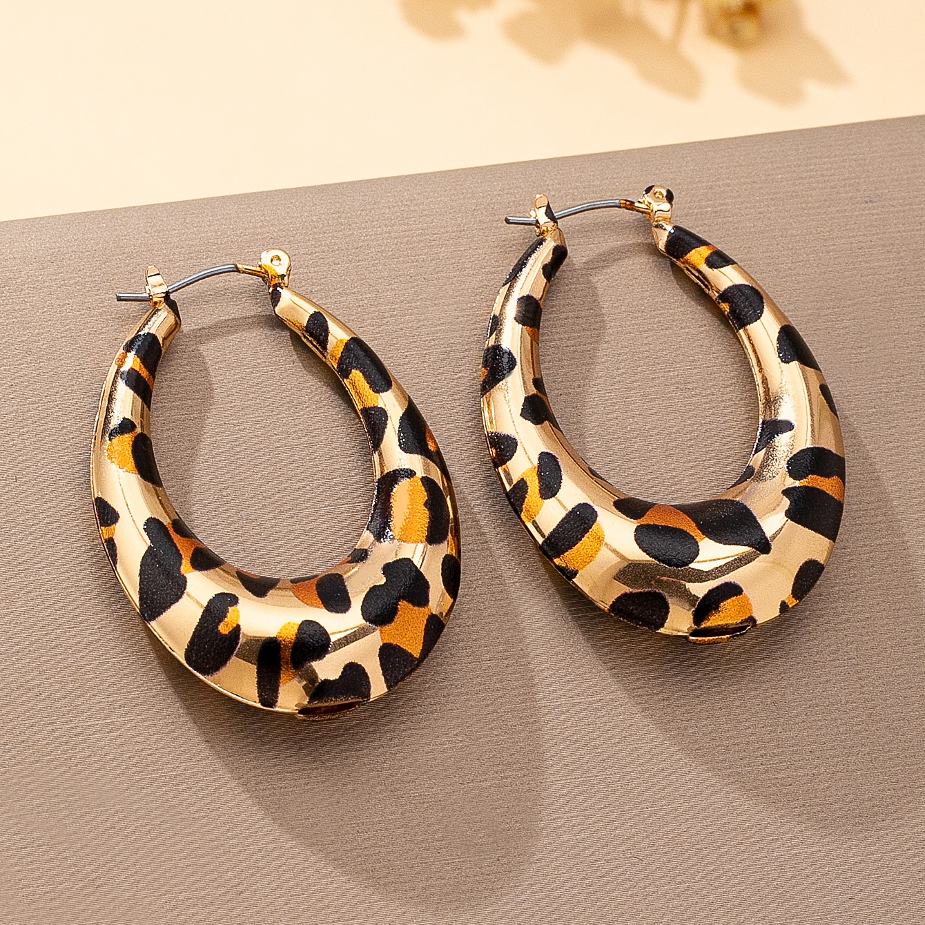 Chunky Hoop Earrings Simple Luxury Style Leopard Gold Plated Jewelry Accessories