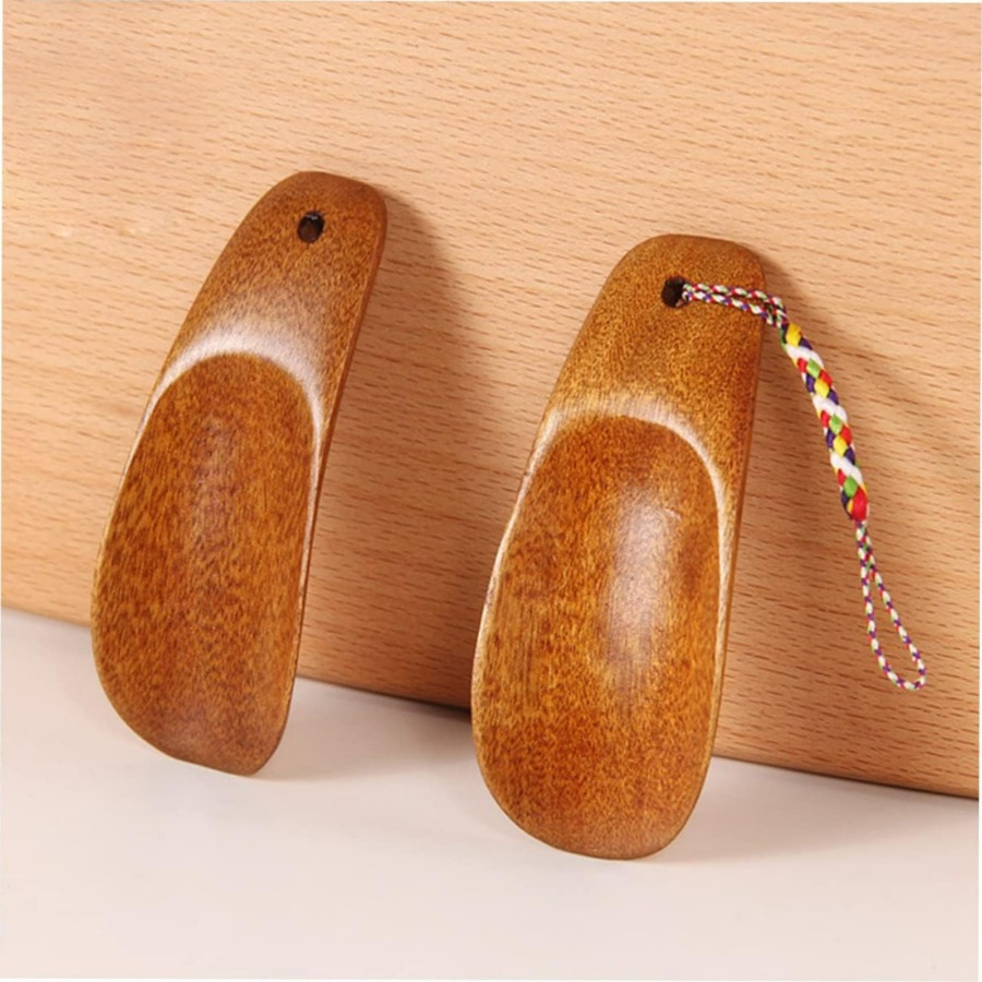 Portable Mini Shoehorn, Wooden Travel Shoe Horn with, Lightweight Handcrafted Shoe Lifter for Elderly, Easy Heel Entry Design