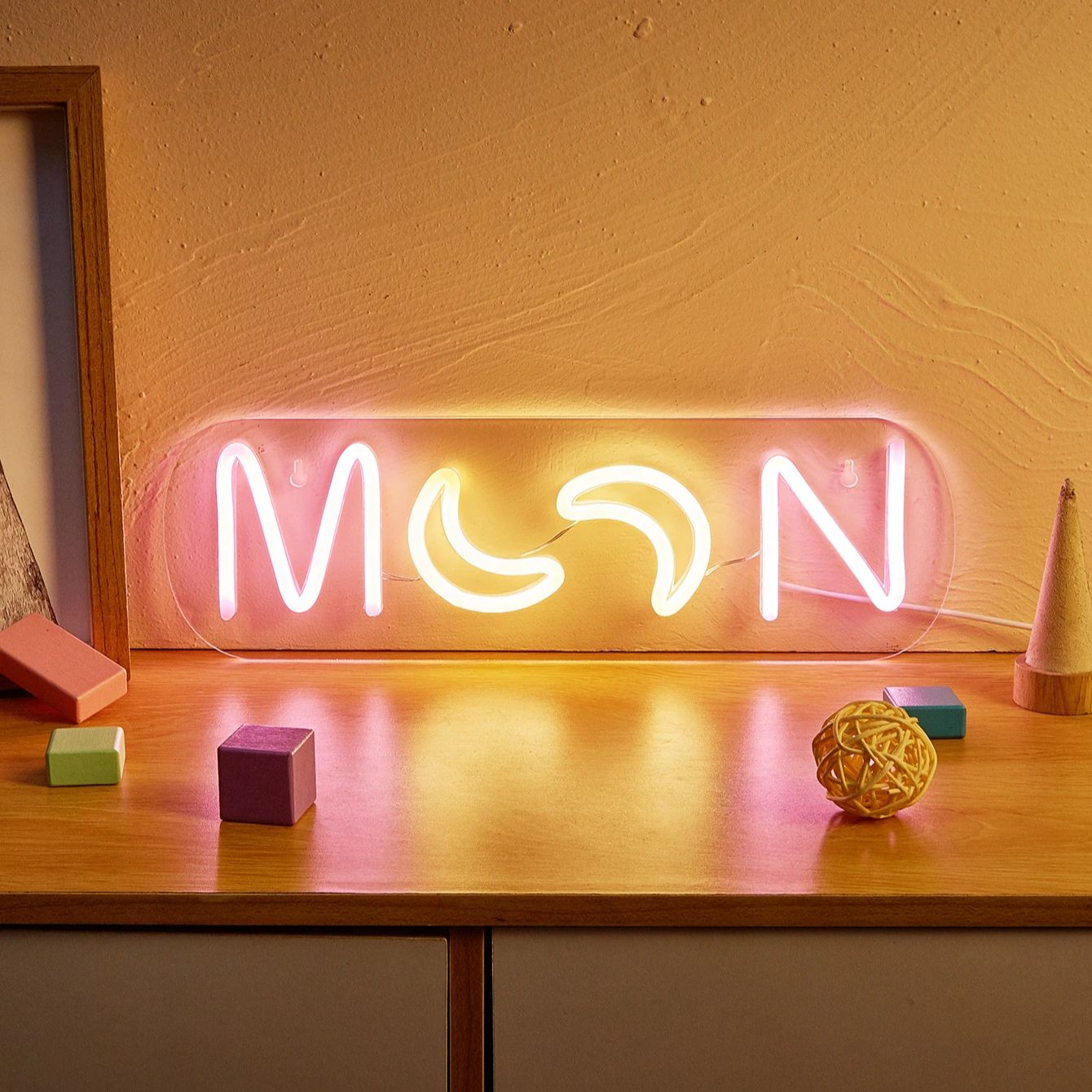 Chi-buy LED Neon MOON USB Powered Neon Signs Night Light 3D Wall Art Bedroom Living Room Decor Lamp Signs