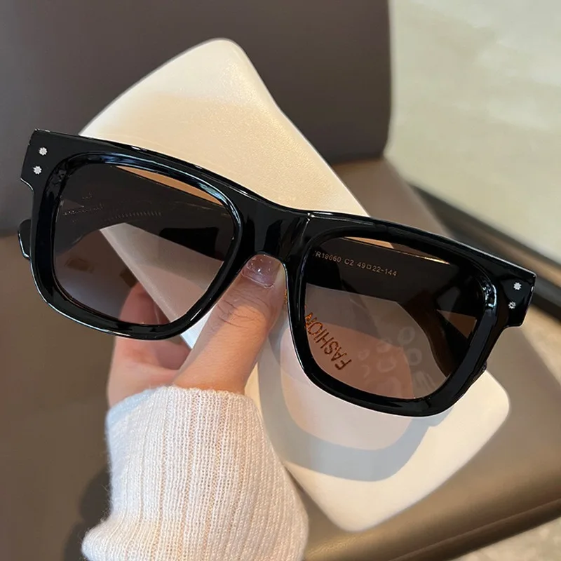 New Full Frame Sunglasses Fashionable Simple Decoration Women Sun Glasses Luxury Outdoor Solid Color Eyewear Design Uv400