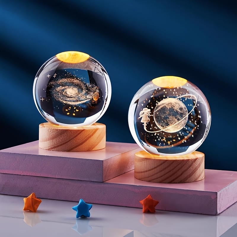 1pc Saturn 2.36in 3D Solar System Crystal Ball with LED Lighting Ball Laser Carved Glass Ball Modern Material Decoration
