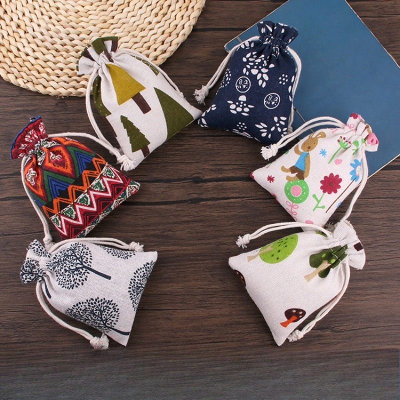 10Pcs/lot (10x14cm/13x18cm) Linen Printed Cotton Bags Cute Creative Pattern Wedding Party Jewelry Storage Bag Reusable