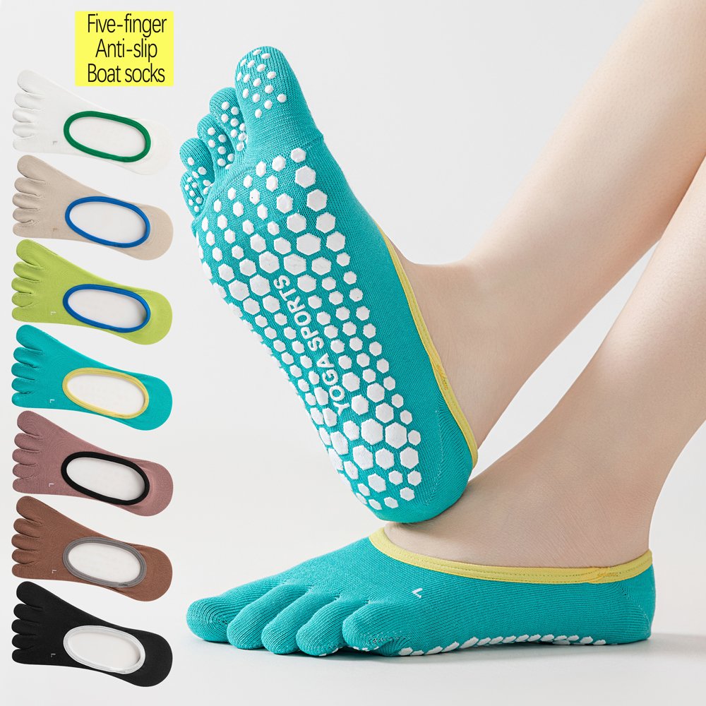 1 Pair Women's Split Toe Socks Quick-Dry Anti-Odor Yoga Socks Silicone Dots & Colorful Stripe No Show Socks for Barefoot