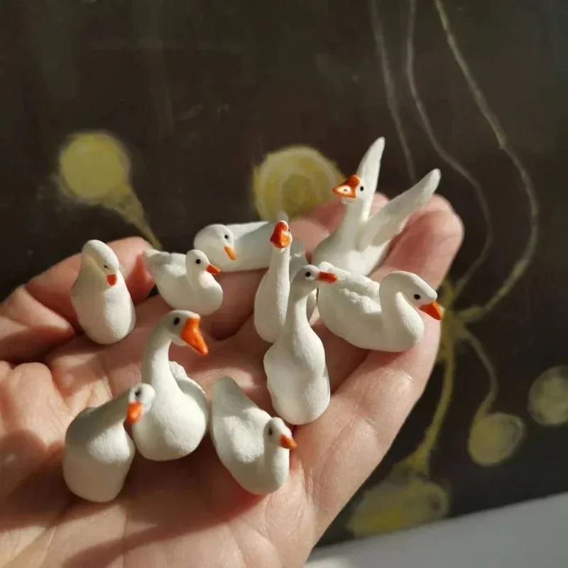 10pcs Micro landscape small ornaments realistic cute mini swan resin ornaments decoration
