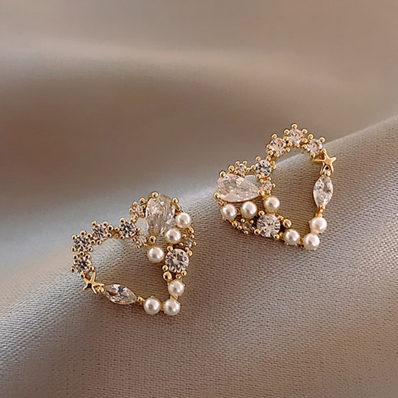 New Simple One-Word Metal Stud Earrings For Women Sweet Imitation Pearl Trendy Earring Party Accessories Jewelry