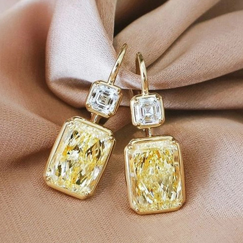 Huitan Newly Designed Luxury Square Drop Earrings for Women Fancy Brilliant Cubic Zirconia Earrings Timeless Styling Jewelry