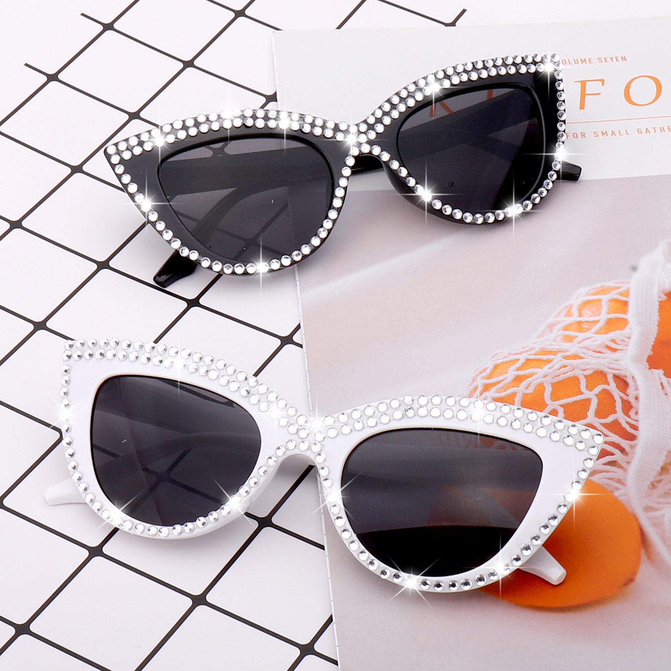 2 Pair with Box Fashion Trendy Cat Eye Sunglasses Vintage Limation Diamond Women Decoration Eyewear Daily Outfit shopping