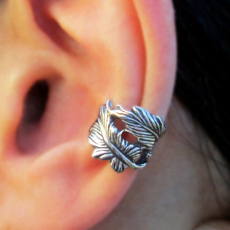 Huitan 2023 Trendy Women Ear Cuffs Earrings Fake Piercing Versatile Fashion Clip on Earrings Fancy Modern Jewelry Drop Ship