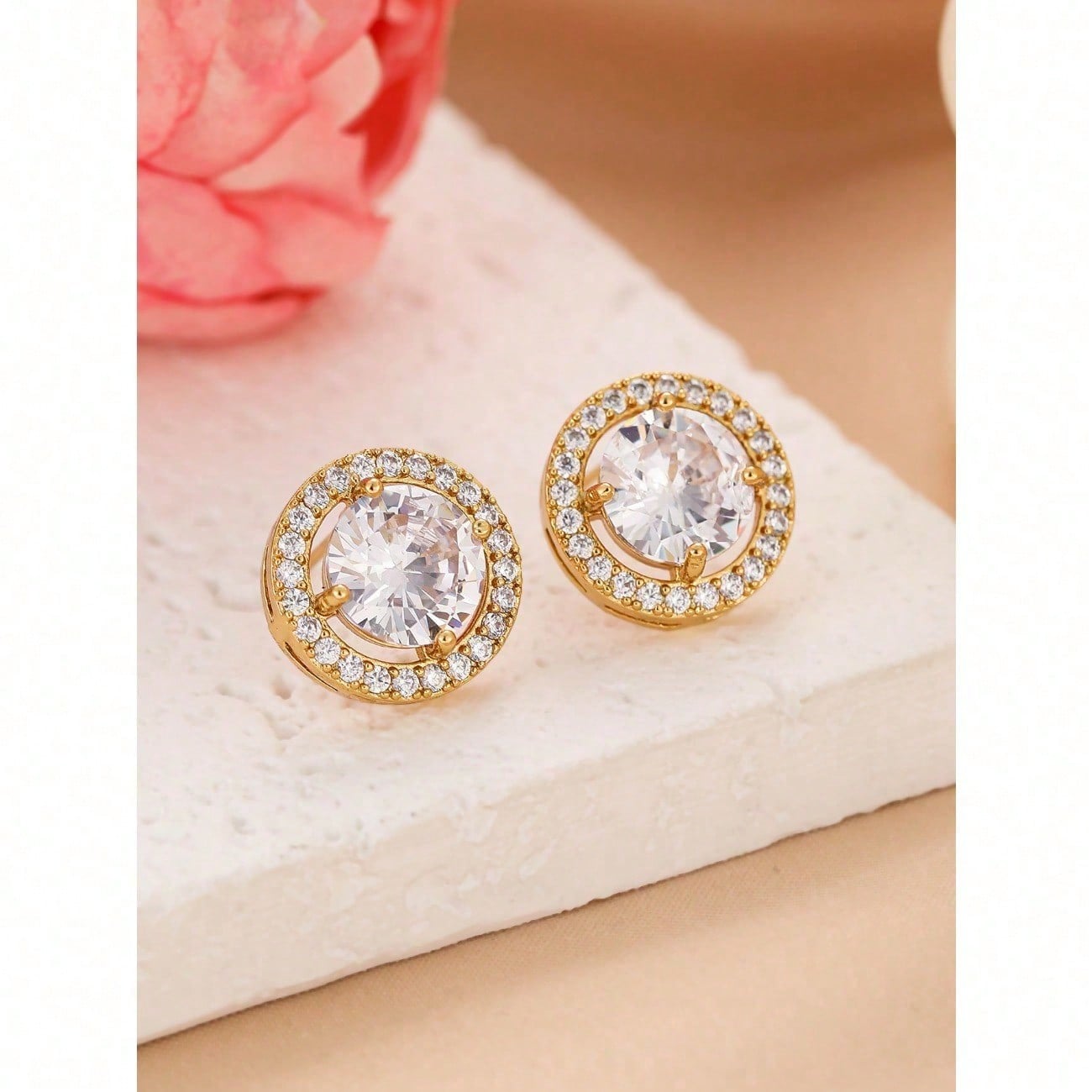 1PC Round Halo Stud Earrings for Women Gold Plated CZ Classic Dainty Jewelry Perfect Easter Graduation for Her
